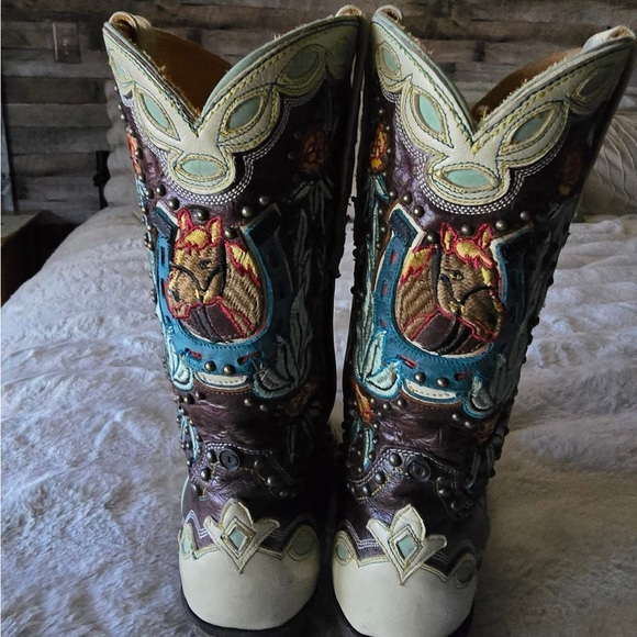 Old Gringo Double D Ranch - Picture 1 of 5